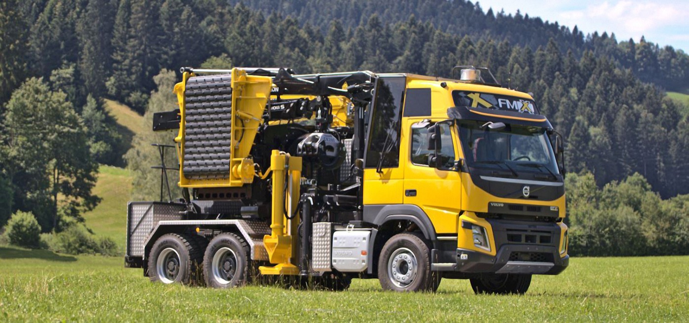 Wüst SMC-812 TCR - Mobile wood chipper